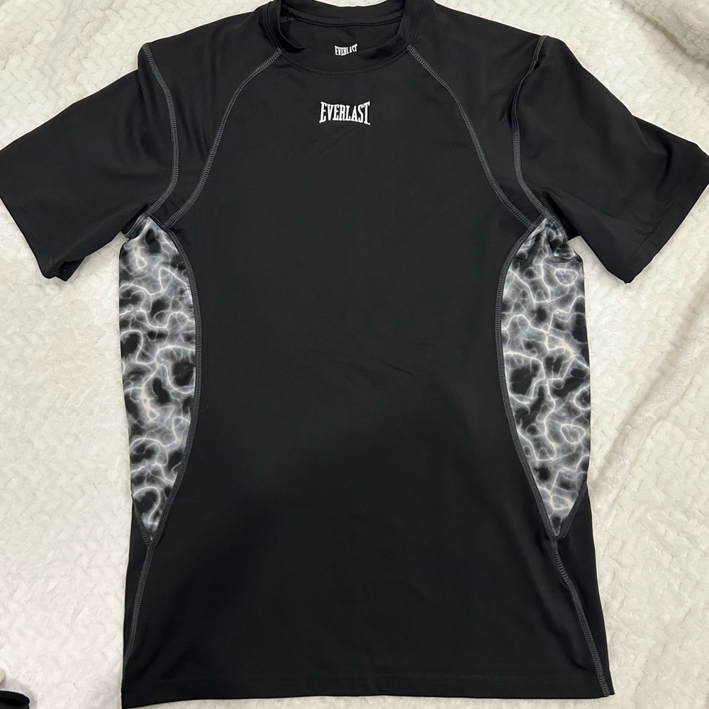 SOLD Everlast EverDri Compression Tee
